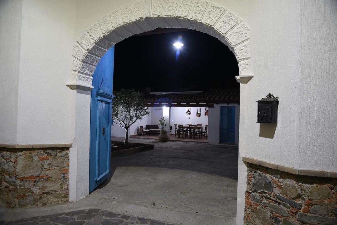 Centu Concas Bed & Breakfast Muravera Exterior foto