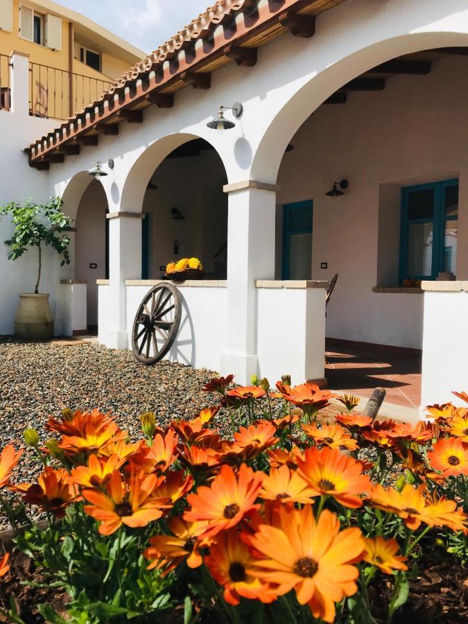 Centu Concas Bed & Breakfast Muravera Exterior foto
