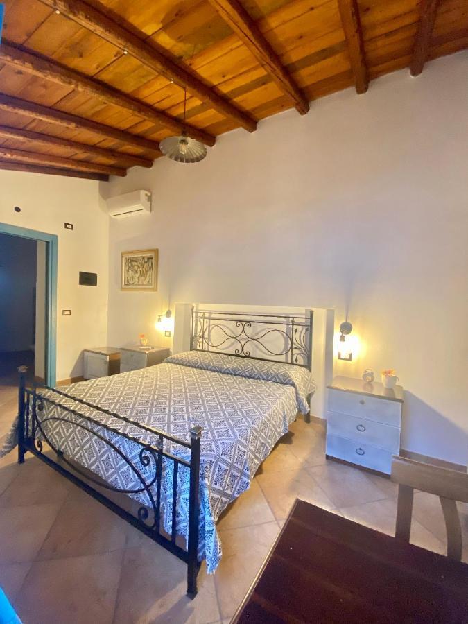 Centu Concas Bed & Breakfast Muravera Exterior foto