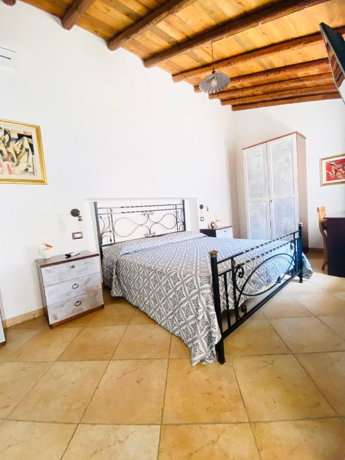 Centu Concas Bed & Breakfast Muravera Exterior foto